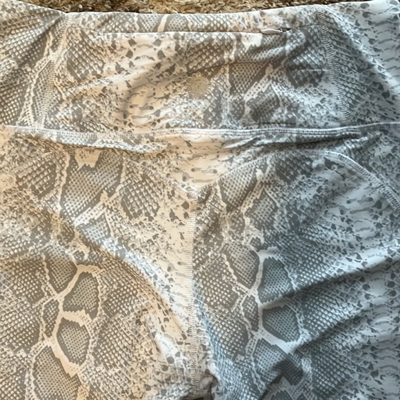 Sommer Ray High Waist Legging - Picture 3 of 3